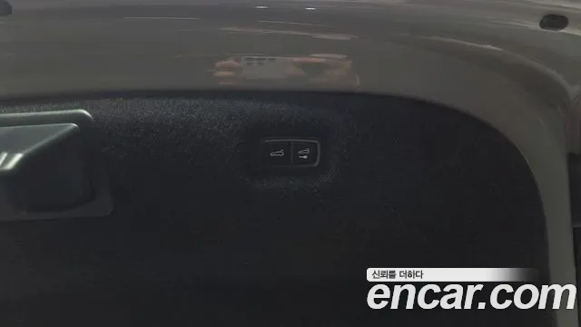 Porsche Taycan vehicle