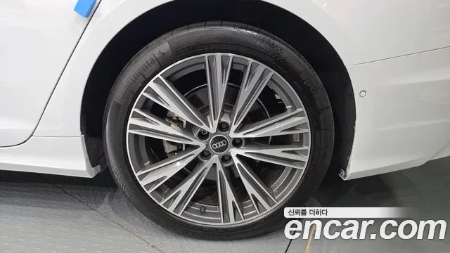 Audi A6 C8 vehicle